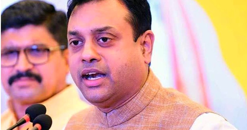 ये हैं हमारे आज के नेतागण और पढि़ए इनके बयानात ये हैं हमारे आज के नेतागण और पढि़ए इनके बयानात